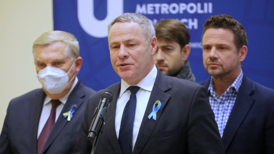 Prezydent Bydgoszczy Rafał Bruski podczas konferencji prasowej Unii Metropolii Polskich. Fot. PAP/Albert Zawada