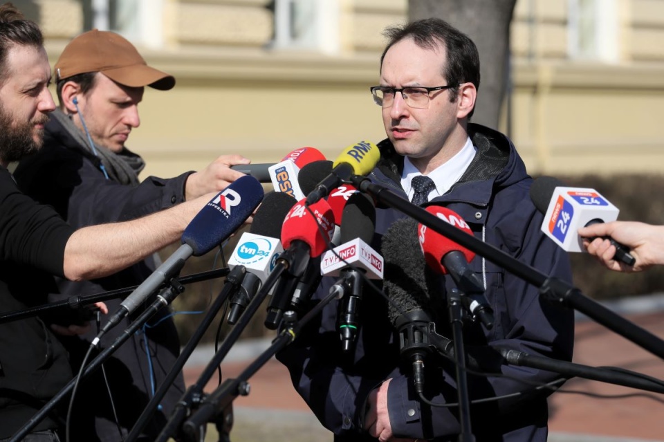 Rzecznik prasowy ministra koordynatora służb specjalnych, dyrektor departamentu bezpieczeństwa narodowego Stanisław Żaryn podczas konferencji prasowej/fot. Paweł Supernak, PAP