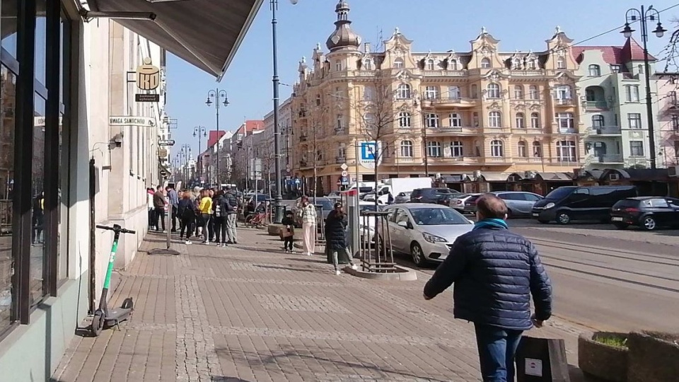 W Bydgoszczy Ukraińcy mogą wymieniać hrywny na złotówki w siedzibie PKO BP przy ul. Gdańskiej 23./fot. Monika Siwak