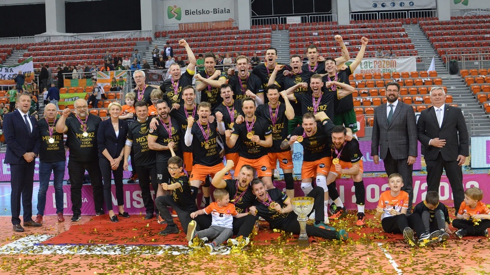 BBTS świętujący awans do PlusLigi. Fot.: BBTS Bielsko-Biała/Facebook