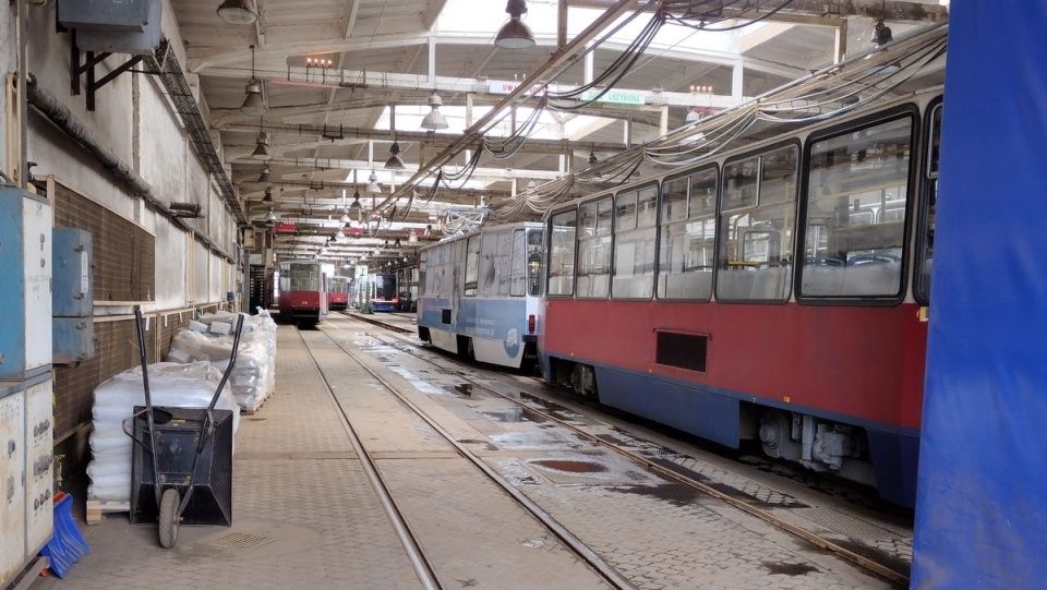 Zajezdnia, w której obsługiwanych jest codziennie niemal sto bydgoskich tramwajów, nie spełnia wymagań obsługi nowoczesnego taboru/fot. Maciej Wilkowski