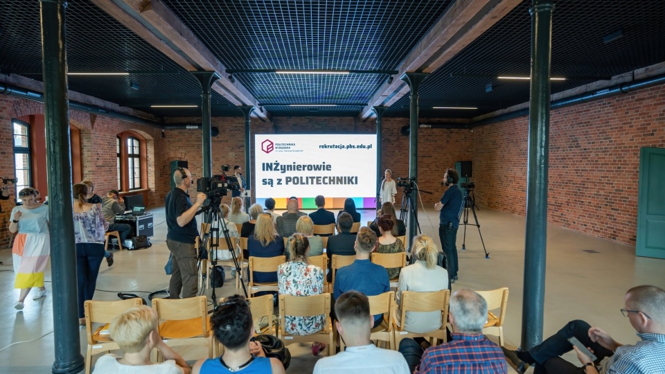 Otwarcie czterech nowych kierunków inżynierskich i dwóch - podyplomowych ogłosiła Politechnika w Bydgoszczy. Fot. Nadesłana