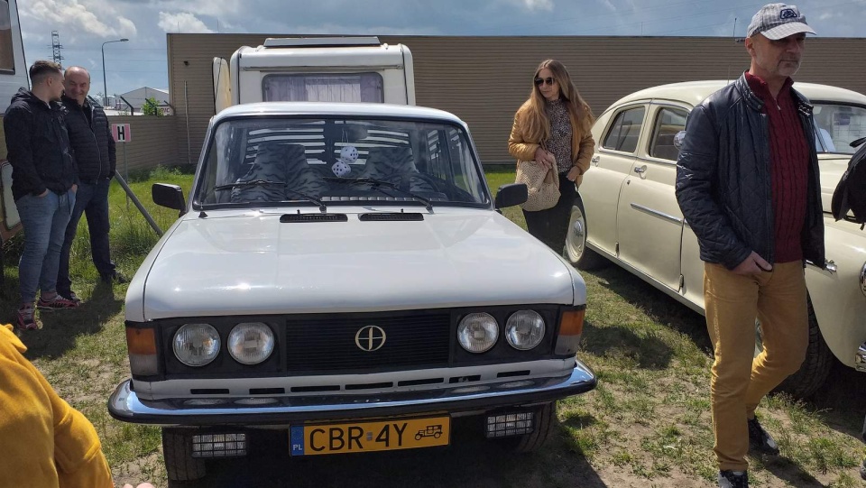 Zabytkowe samochody i motocykle zawitały do Brodnicy. W mieście odbył się Zlot Pojazdów Zabytkowych. Fot. Adriana Andrzejewska-Kuras