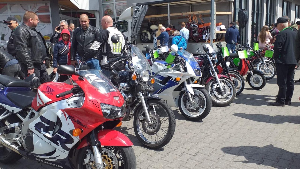 Zabytkowe samochody i motocykle zawitały do Brodnicy. W mieście odbył się Zlot Pojazdów Zabytkowych. Fot. Adriana Andrzejewska-Kuras