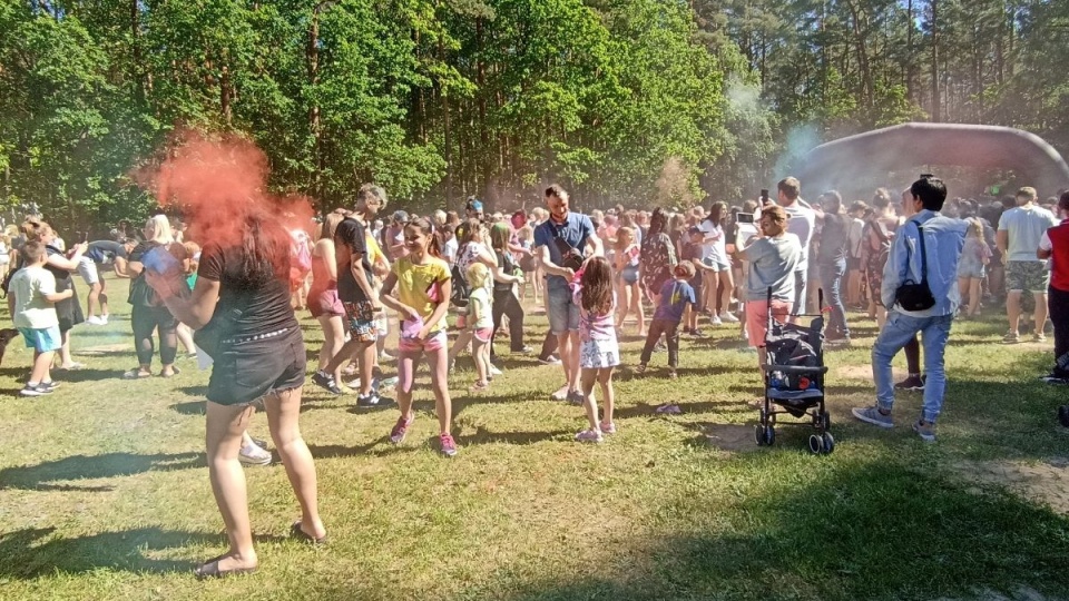 Święto Kolorów „Holi" odbywało się w niedzielę na polanie Różopole w bydgoskim Myślęcinku/fot. Jolanta Fischer