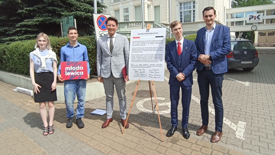 Młodzi działacze opozycji chcą, by Polskie Radio PiK utworzyło, dedykowaną młodzieży audycję. /fot. Jolanta Fischer