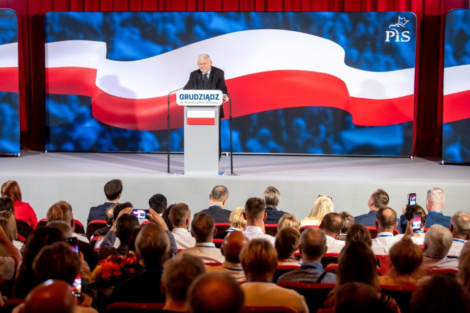 Jarosław Kaczyński podczas spotkania z mieszkańcami Grudziądza/fot. Tytus Żmijewski, PAP