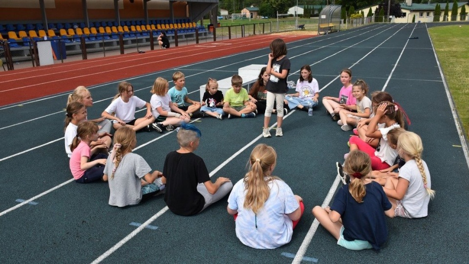 Uczestnicy półkolonii organizowanych przez Centrum Sportu i Rekreacji w Sępólnie Krajeńskim. Fot. Nadesłane