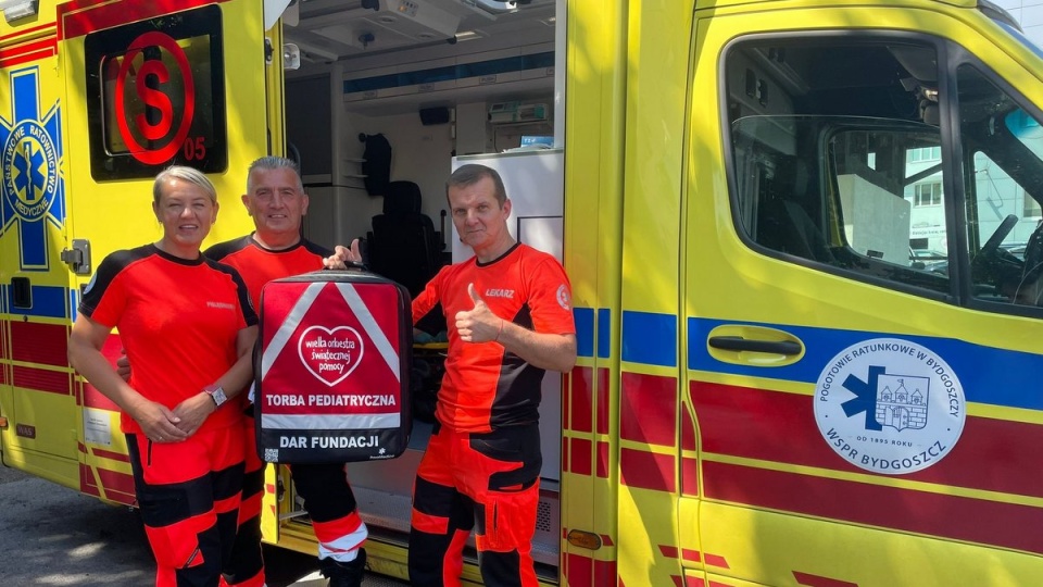 Do ambulansów dzięki WOŚP trafią specjalistyczne plecaki pediatryczne/fot. Facebook