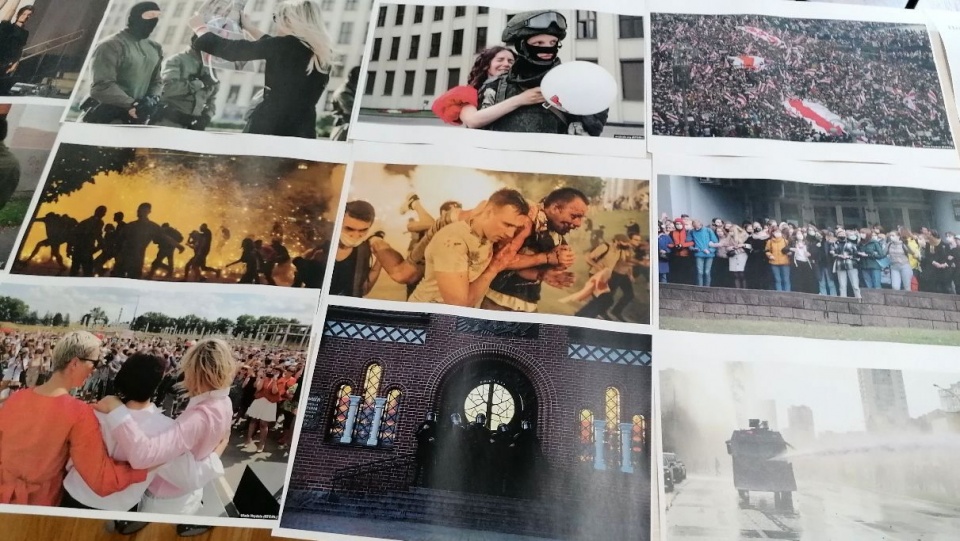 Zdjęcia dokumentujące protesty na Białorusi. Fot. Edyta Krężel