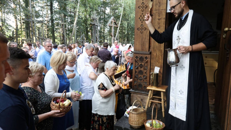 Pielgrzymi prawosławni modlą się na Grabarce./fot. PAP/Artur Reszko/archiwum