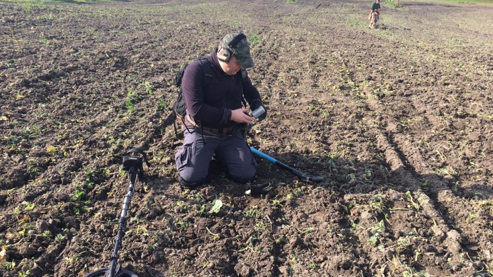 Na poszukiwanie artefaktów związanych z tą batalią wyruszyło około 200 amatorów archeologii/fot. Elżbieta Rupniewska