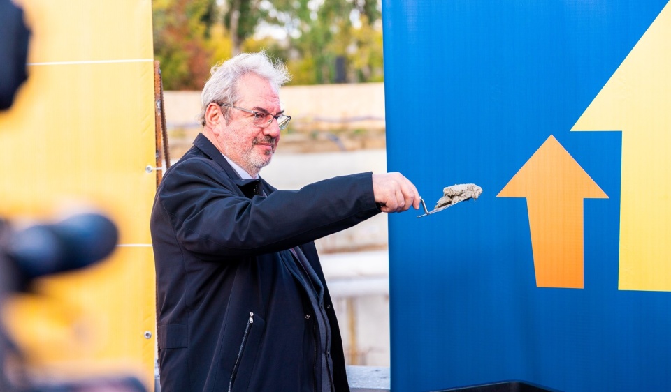 Prof. Jerzy Kaszuba, były rektor Akademii Muzycznej i inicjator budowy kampusu. /fot. Akademia Muzyczna/Facebook