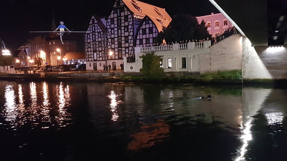 Akcja ratunkowa na Brdzie w nocy z piątku na sobotę/fot. Bydgoszcz 998