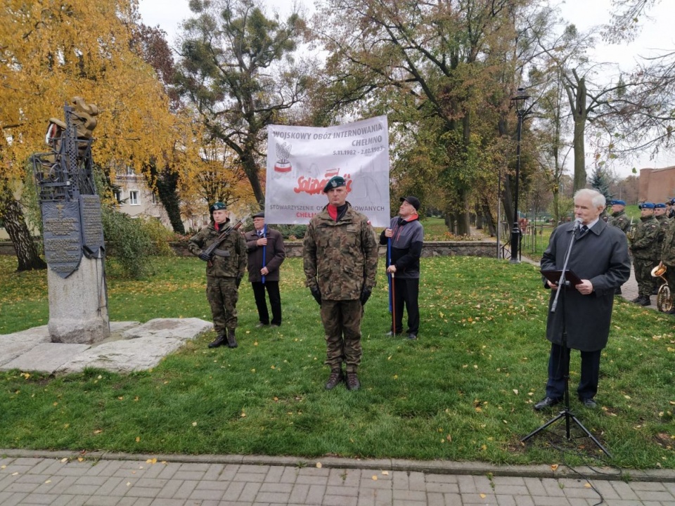 Obchody 40. rocznicy utworzenia Wojskowego Obozu Internowania w Chełmnie/fot. Marcin Doliński
