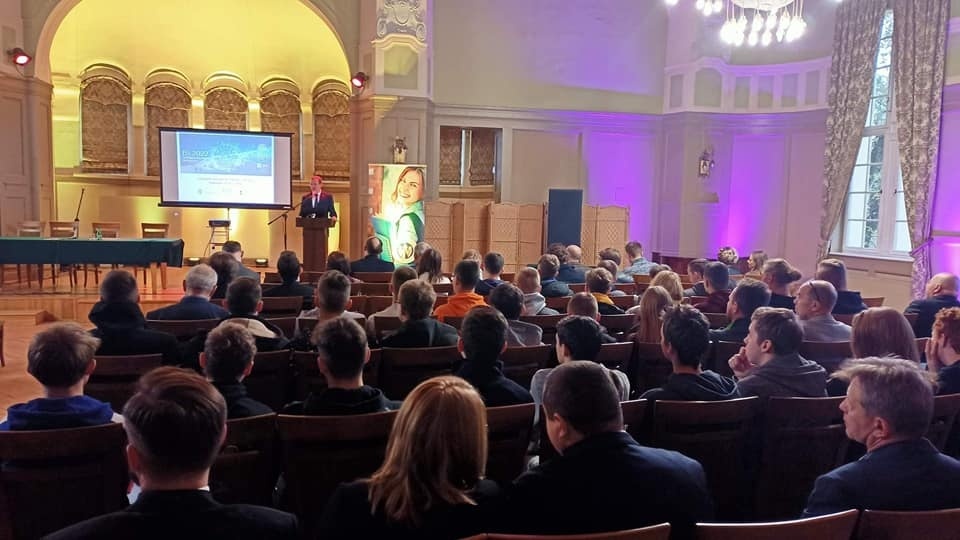 Konferencja „Inteligentne rozwiązania dla przemysłu - ISI 2022” odbywająca się na UKW/fot. Uniwersytet Kazimierza Wielkiego w Bydgoszczy