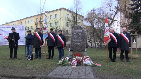 Bydgoskie obchody 40. rocznicy zamknięcia wojskowych obozów internowania. (jw)