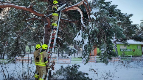 Zimowa praca strażaków z OSP Bydgoszcz-Fordon./fot. Facebook/OSP Bydgoszcz-Fordon