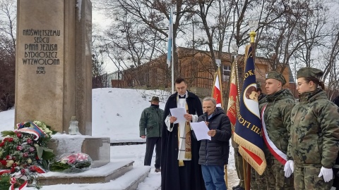 Towarzystwo Miłośników Miasta Bydgoszczy świętuje 100-lecie istnienia. Z tej okazji przy pomniku Najświętszego Serca Pana Jezusa, przy ul. Seminaryjnej zorganizowano specjalną uroczystość./Tatiana Adonis