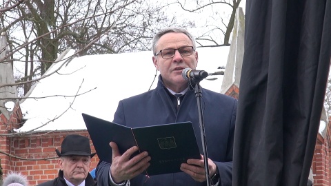 Pożegnanie Leonarda Pietraszaka na cmentarzu Starofarnym w Bydgoszczy. (jw)