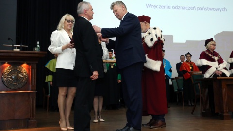 Ogłoszenia nowych współprac, uroczyste nagrody, tytuły i odznaczenia. To punkt kulminacyjny święta Uniwersytetu Mikołaja Kopernika w Toruniu./Fot. Andrzej Romański/UMK
