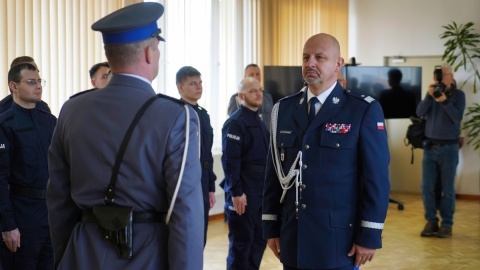 Nowo przyjęci funkcjonariusze złożyli ślubowanie w Komendzie Wojewódzkiej Policji w Bydgoszczy. Oprócz tego, na stanowisko Zastępcy Komendanta powołano insp. Małgorzatę Jorkę/Fot. KWP Bydgoszcz