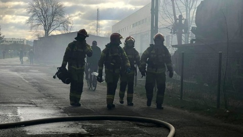 Pożar magazynu na Osowej Górze w Bydgoszczy/fot. Bydgoszcz 998