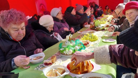Wielkanoc w bydgoskim PCK dla potrzebujących z Polski i Ukrainy/Fot: Elżbieta Rupniewska