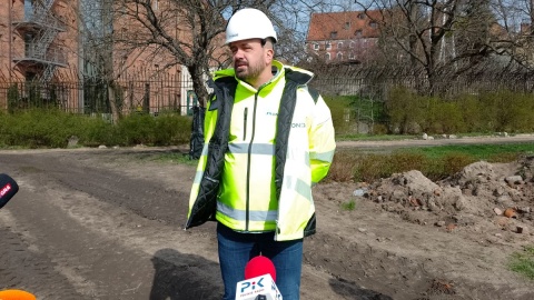 Obchód mediów na placu budowy na Bulwarze Filadelfijskim/fot. Michał Zaręba