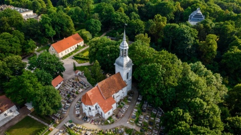 W kościele w Ostromecku wyremontowano dach/fot. Tomasz Czachorowski dla UMWKP