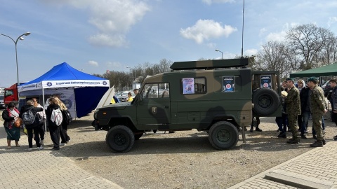 Około 6 tysięcy uczniów klas VII i VIII z Bydgoszczy i spoza miasta odwiedziło w piątek Centrum Targowo-Wystawiennicze w Myślęcinku/fot. Tomasz Kaźmierski