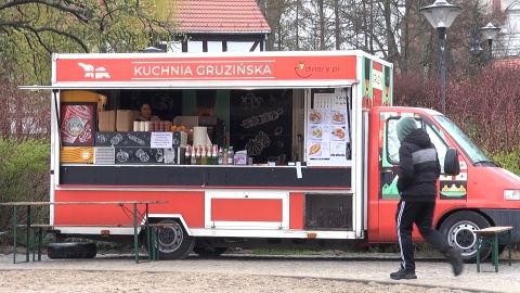 Festiwal Food Trucków na Wyspie Młyńskiej w Bydgoszczy/Fot. (jw)