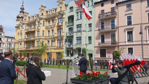 Bydgoszczanie uroczyście uczcili Dzień Flagi/fot: Jolanta Fischer