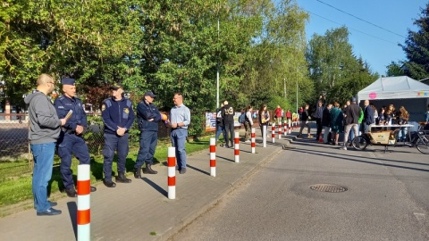 Bydgoszcz uczestniczy w międzynarodowej akcji Streets For Kids - ulice dla dzieci. Celem wydarzenia jest zwrócenie uwagi na bezpieczeństwo dzieci w drodze do szkoły. Do akcji przyłączyła się Szkoła Podstawowa nr 64 na Osowej Górze/fot. Tatiana Adonis