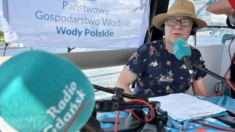 Dziennikarze Radia Gdańsk z wizytą w Bydgoszczy, przy śluzie Czersko Polskie/fot: Tomasz Kaźmierski