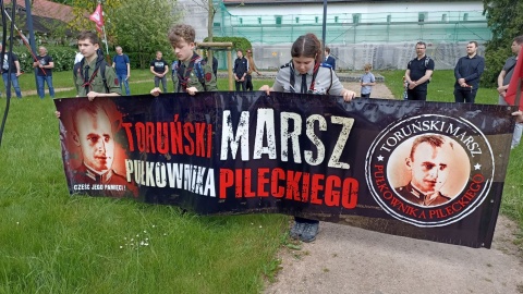 Msza święta, przemarsz ulicami miasta i uroczystość przy pomniku pamięci Żołnierzy Wyklętych. Tak wyglądał XI Toruński Marsz Pułkownika Pileckiego/fot. Monika Kaczyńska