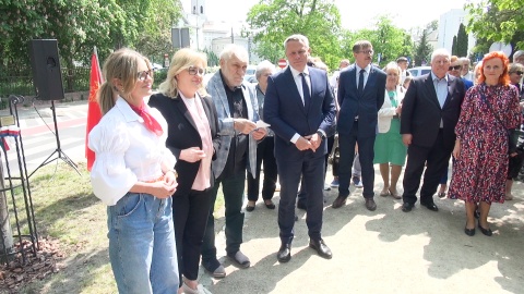 W uroczystości oznaczenia dębów wzięli udział m.in. europoseł Platformy Obywatelskiej i wdowa po prezydencie Gdańska, Magdalena Adamowicz i prezydent Bydgoszcz, Rafał Bruski/ (jw)