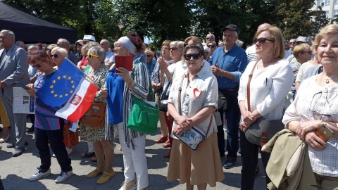 Skwer u zbiegu ul. Wały gen. Sikorskiego - Aleja Solidarności w Toruniu od niedzieli nosi nazwę Plac 4-go czerwca 1989 r./fot. Monika Kaczyńska