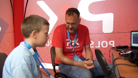Tomasz Kaźmierski i przyszli radiowcy (jw)
