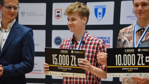 Zwycięzca turnieju kategorii A – Szymon Gumularz/fot.: Patryk Głowacki