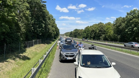 Rowerzysta zasłabł w czasie triathlonu/fot. Tomasz Kaźmierski