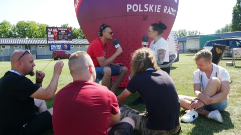 Na odbywających się w sobotę Dniach Janikowa nie mogło zabraknąć ekipy Polskiego Radia PiK, oczywiście razem ze sPiKerem. Tak się bawili mieszkańcy Janikowa i okolicy/fot. Adam Hibner