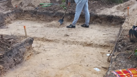 Zakończył się kolejny sezon badań archeologicznych grobowców megalitycznych w Sarnowie pod Lubrańcem/fot. Marek Ledwosiński