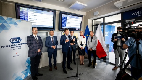 Dworzec Bydgoszcz-Zachód w Bydgoszczy oddany do użytku po modernizacji/fot. Tytus Żmijewski, PAP