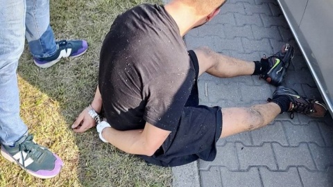 Bydgoscy policjanci zabezpieczyli blisko pięć kilogramów i zatrzymali dwie osoby: 28- i 24-latka/fot. KMP w Bydgoszczy