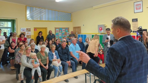 Na spotkaniu w Brukach Unisławskich minister Przemysław Czarnek deklarował wsparcie dla lokalnej niepublicznej szkoły/fot: Monika Siwak