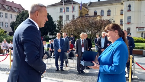 Uczestnicy bydgoskich obchodów 84. rocznicy radzieckiej napaści na Polskę wzięli udział w mszy świętej i uroczystości na Starym Rynku/fot: Tatiana Adonis