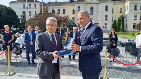 Uczestnicy bydgoskich obchodów 84. rocznicy radzieckiej napaści na Polskę wzięli udział w mszy świętej i uroczystości na Starym Rynku/fot: Tatiana Adonis