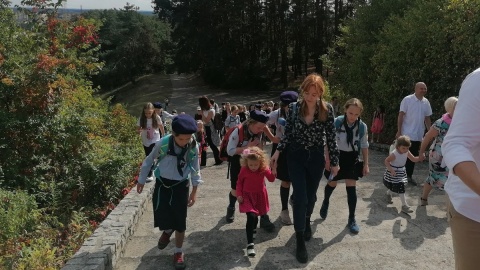 Pokazowa zbiórka Skautów Europy - gromady Przyłęki-Brzoza w Dolinie Śmierci w bydgoskim Fordonie/fot. mg