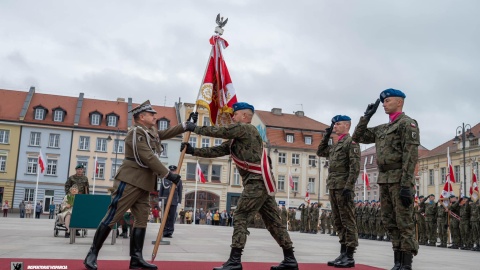 Uroczystość nadania sztandaru Inspektoratowi Wsparcia Sił Zbrojnych w Bydgoszczy/fot. Inspektorat Wsparcia Sił Zbrojnych w Bydgoszczy, Facebook